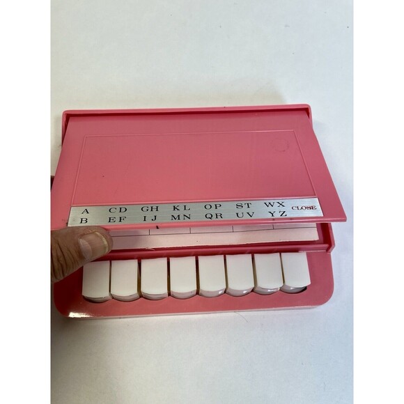 Vtg MCM Push Button Phone Index Pink Plastic Case.Only 1 page.‎ Cute Desk Decor - Picture 3 of 6